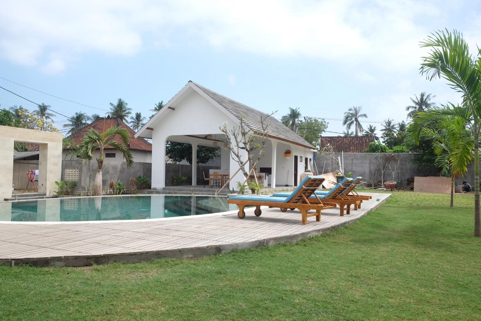 Отель Dipenida Bali Batununggul Экстерьер фото